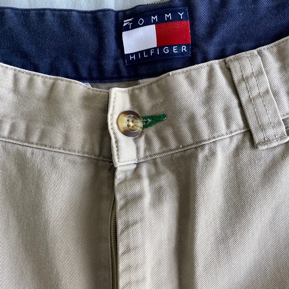 💖3/$20 Tommy Hilfiger Khaki pants!